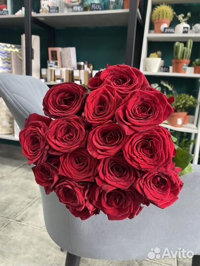 Цветы букеты 15 роз, 25 роз, 101 роза
