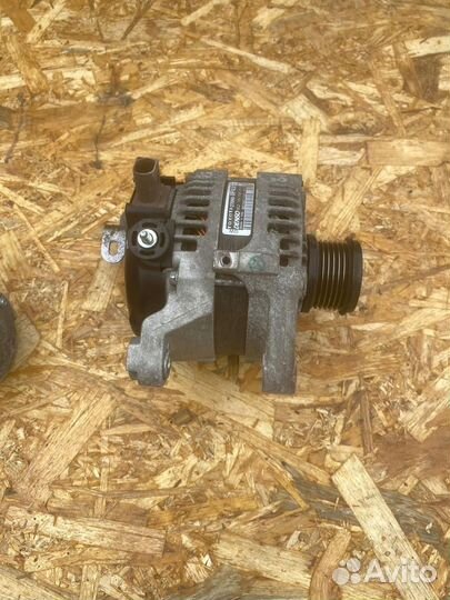 Генератор на Toyota Camry V 70 75