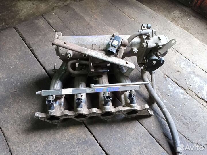 Впускной коллектор 4G18 BYD F3 1,6