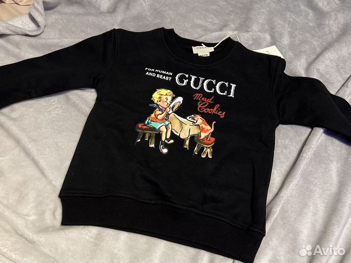 Кофта свитер