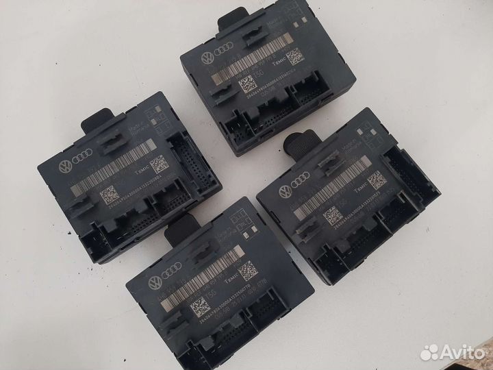 Блок комфорта передней правой двери VW Touareg NF