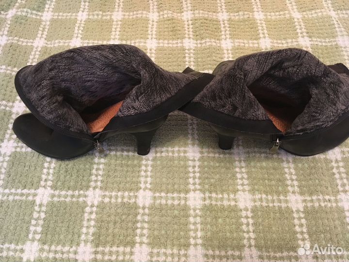 Демисезонные женские полусапожки Deyimoda