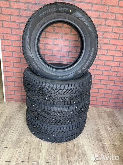 Pirelli Formula Ice 225/65 R17