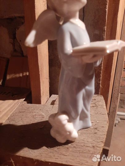 Статуэтка ангел