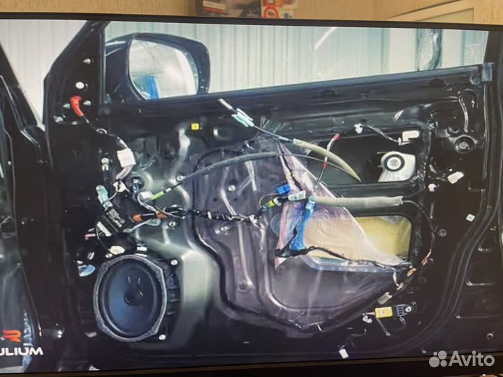 Доводчики дверей (присоски)