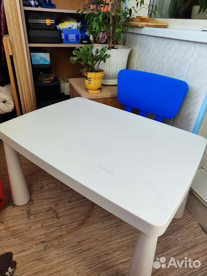 Детский стол и стул IKEA маммут