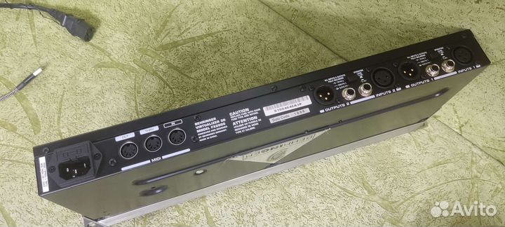 Behringer FX2000 virtualizer 3D