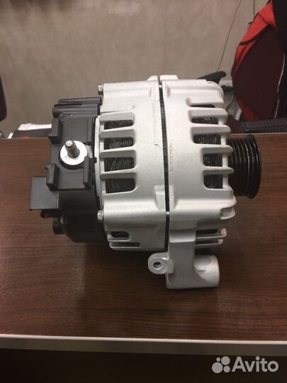 Генератор BMW N57N бмв X6 X5 E71 E70 Х5 Х6 Е70 Е71