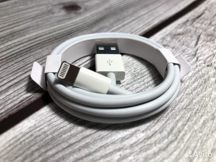 Зарядка для iPhone (блоки, кабеля)