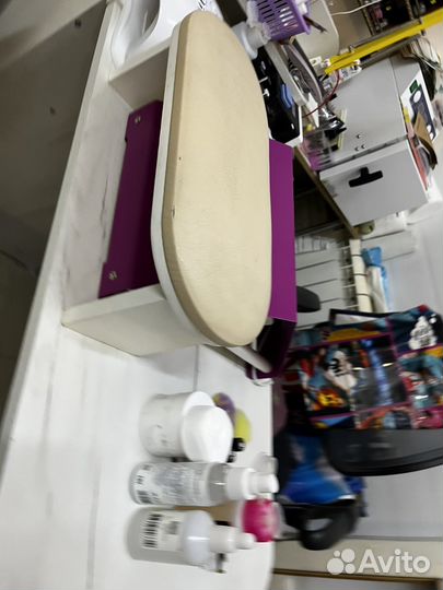 Подставка для рук маникюрная бу