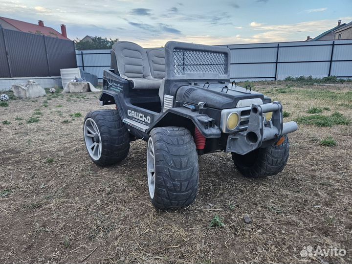 Джип Peg Perego