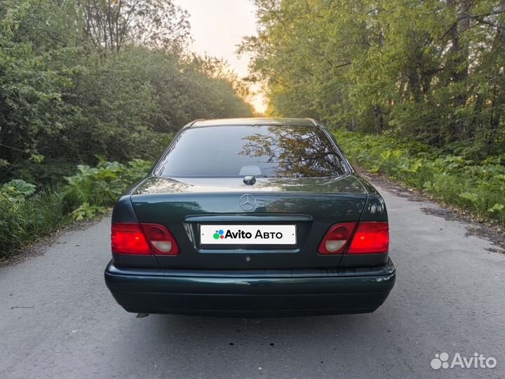 Mercedes-Benz E-класс 2.0 МТ, 1997, 380 000 км