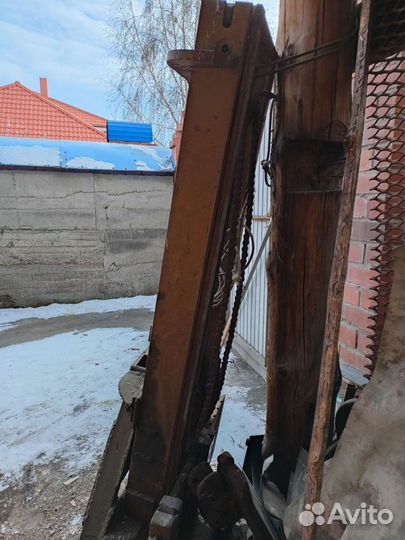 Фронтальный погрузчик на мтз