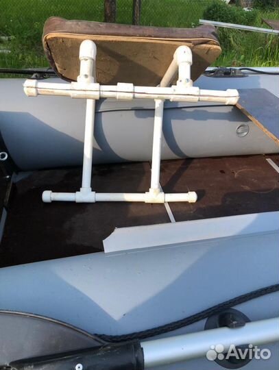 Лодка Хантер 320л