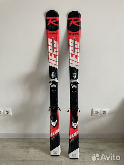 Горнолыжный комплект, лыжи + ботинки