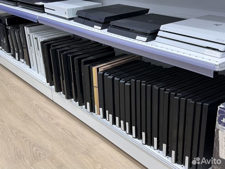 Приставки Рs/Хбокс Продаются в Связи с