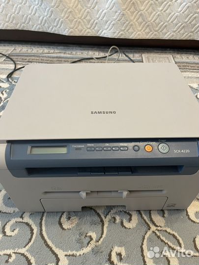 Цветной лазерный принтер samsung (сканер)