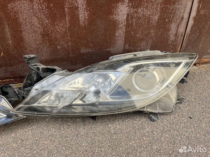 Фара левая и правая +противотуманки mazda 6