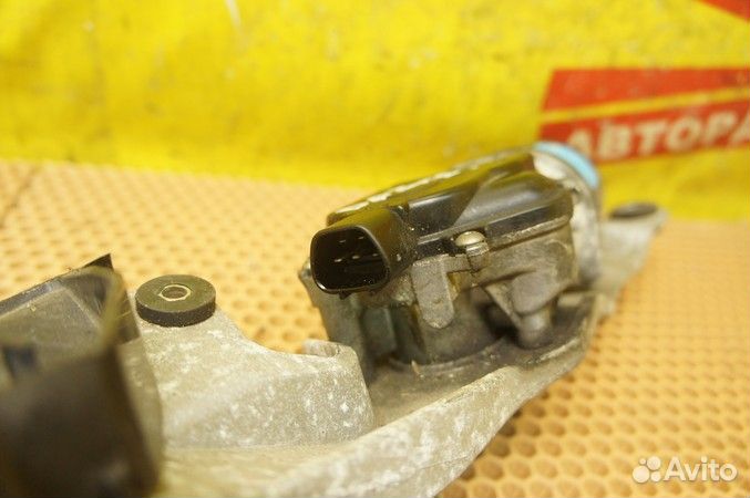 Трапеция дворников Mazda Demio