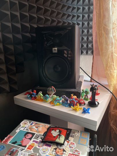 Мониторы JBL 305p mkii