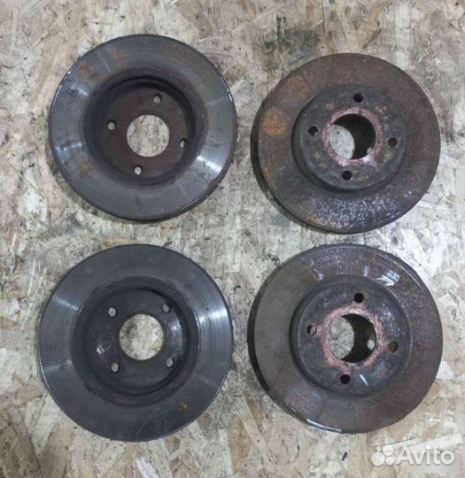Тормозные диски переднее Ford Focus 2001-2007