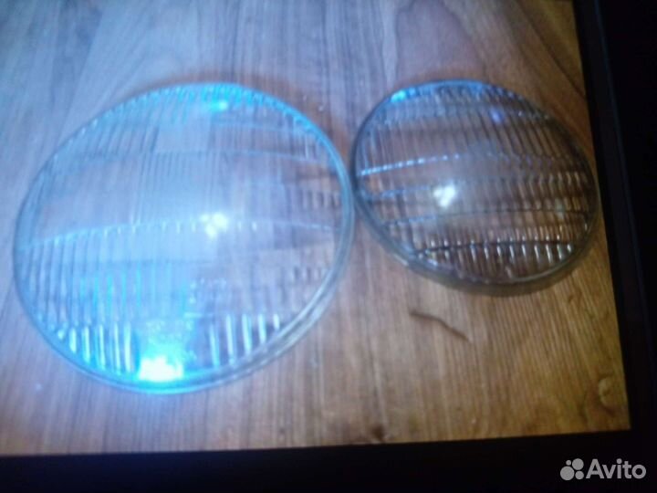 Стекла на подфарники,на фары