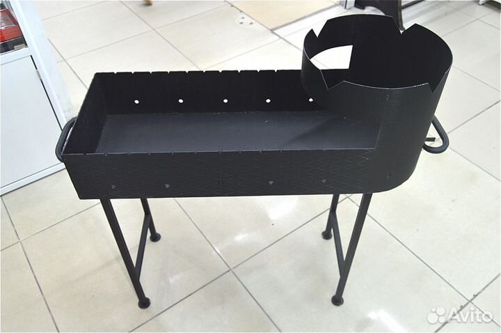 Мангал с подказанником на 8-10 л (3 мм)