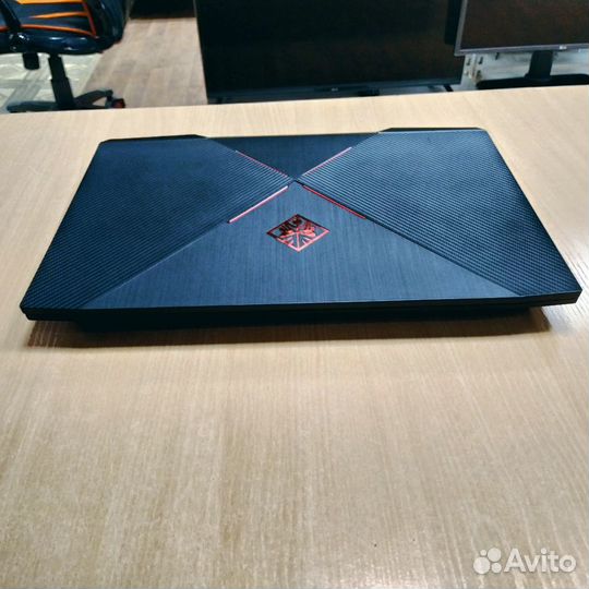 HP Omen 17,3 120гц i7 8750 12 Яд GTX 1070 - 8GB