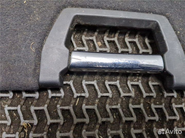 Пол багажника Peugeot 3008, 2010