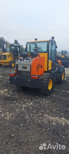 Фронтальный погрузчик Kyloton ZL20, 2023