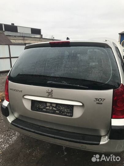 Бампер задний Peugeot 307 SW рест