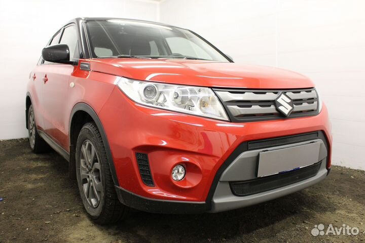 Защитная сетка радиатора черная Suzuki Vitara (201
