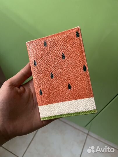 Обложка на паспорт кожаная