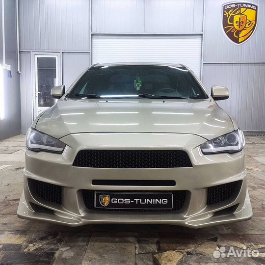 Передний бампер Accolade на Mitsubishi Lancer 10
