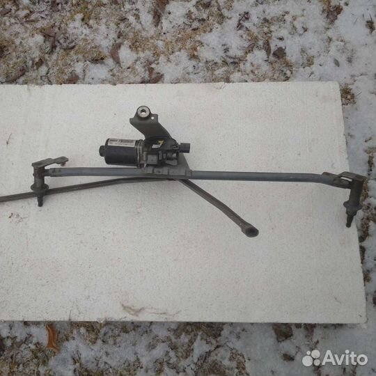 Трапеция дворников на iveco дейли