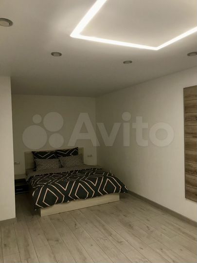 1-к. квартира, 33 м², 23/32 эт.