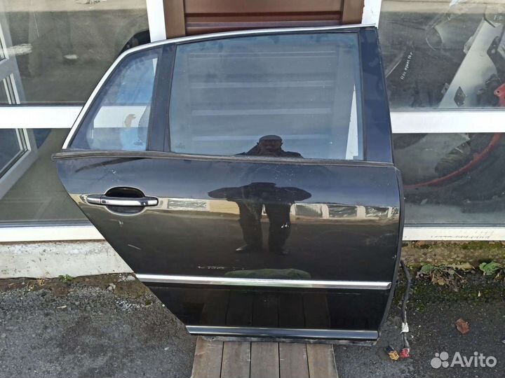 Дверь задняя правая volkswagen phaeton