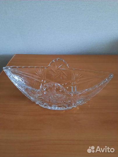 Хрустальные салатники, конфетницы, вазы