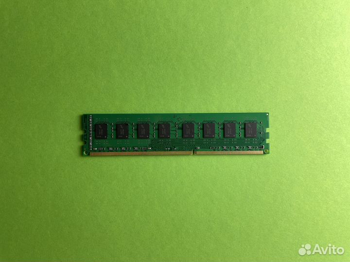 DDR3 1600 MHz 4GB Crucial dimm для пк новая