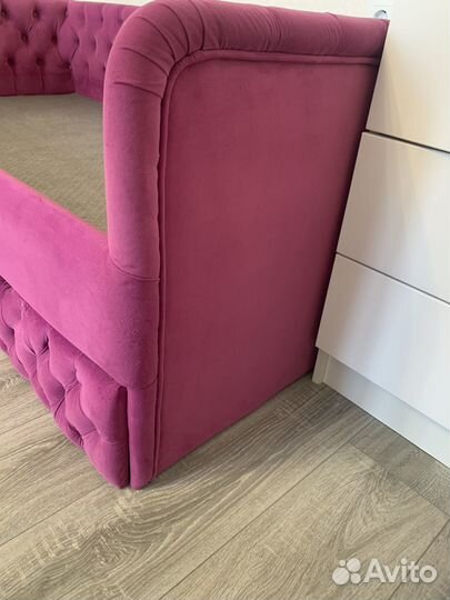 Кровать для девочки бу