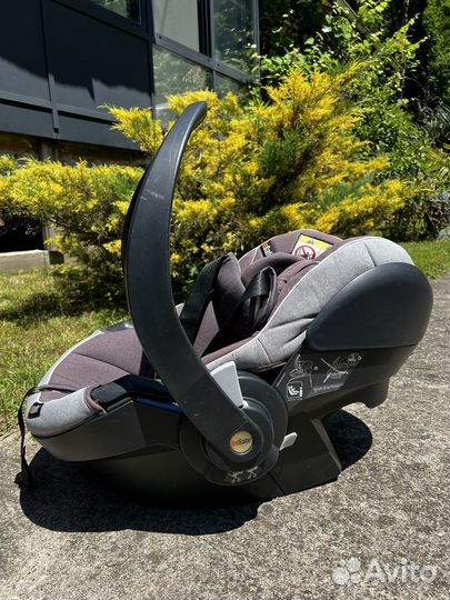 Автокресло besafe 0+ izi modular