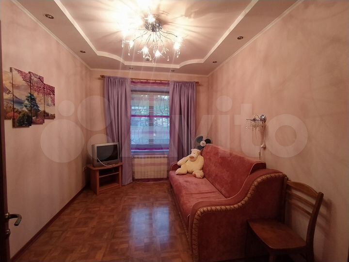 2-к. квартира, 50 м², 1/2 эт.