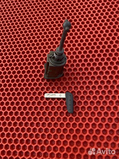 Водительская личинка Renault Laguna 2