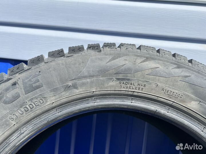 Pirelli Formula Ice 205/55 R16 91T
