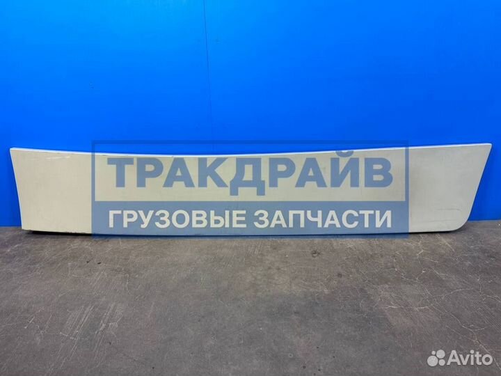 Дефлектор кабины для Шакман Х6000 правый нижний