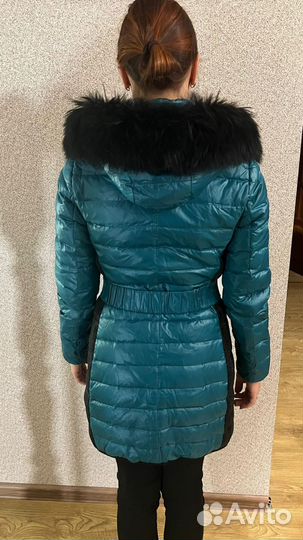 Пуховик женский