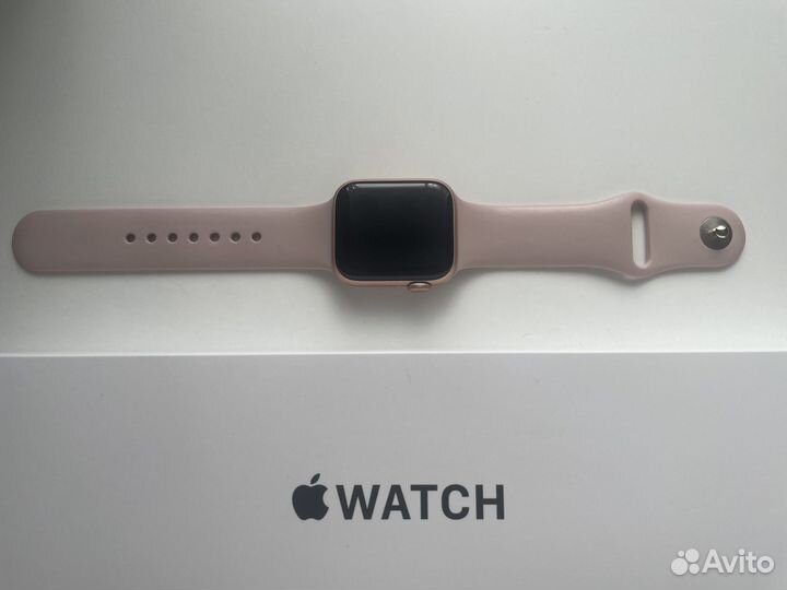 Apple Watch SE 40mm (2020)