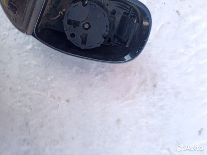 Зеркало левое W203