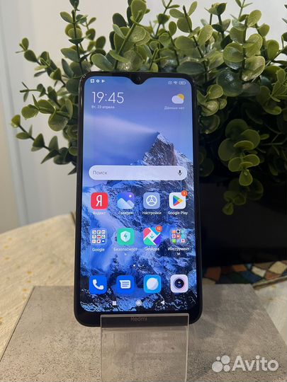Xiaomi Redmi 8, 3/32 ГБ