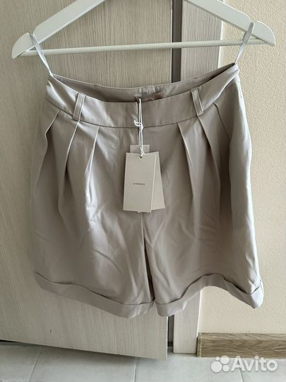 12 storeez шорты